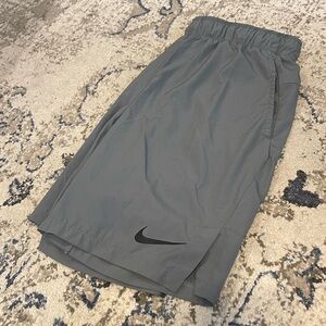 Men’s Small Nike Men's Steel Gray Athletic Shorts